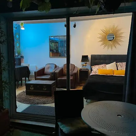 בית נופש Du Jardin Secret *